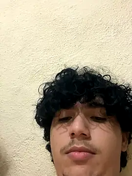 Snapshot of Casal-foda_braba chatting on October 2025 01:07:02 AM Casal-foda braba online show from October 2025 01:07:02 AM