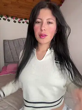 Snapshot of Mia_salinass chatting on September 2025 05:25:02 PM Mia salinass online show from September 2025 05:25:02 PM
