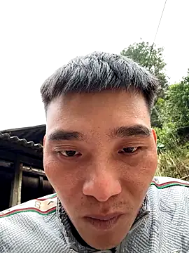 Snapshot of Chao_xxx chatting on October 2025 02:01:02 AM Chao xxx online show from October 2025 02:01:02 AM