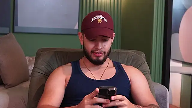 Nick Vans online show from September 2025 01:57:02 PM