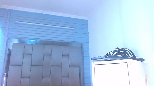 Valentin Gray online show from September 2025 12:31:02 PM