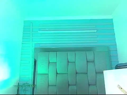 Valentin Gray online show from October 2025 12:53:02 PM