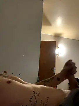 pimousssse online show from November 2025 10:15:02 AM