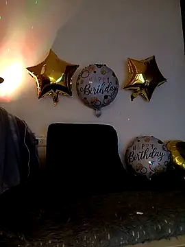 Snapshot of Tamara_valentine chatting on October 2025 05:10:02 PM Tamara valentine online show from October 2025 05:10:02 PM