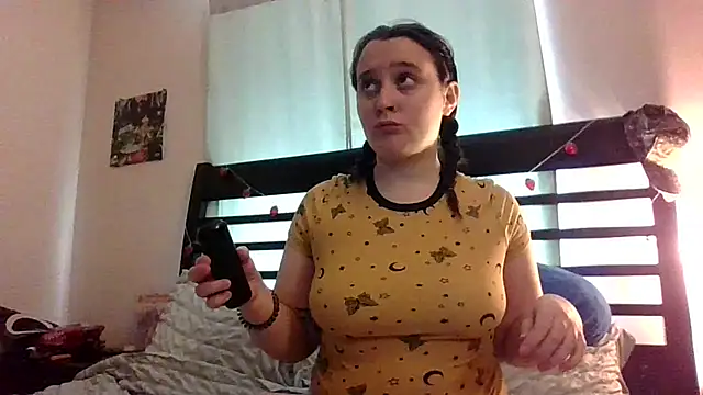 Shadow Slut online show from September 2025 04:45:01 PM