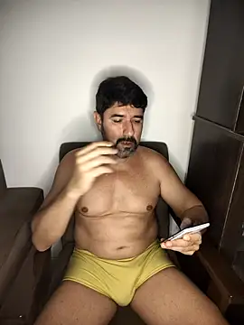 Gatoo rj online show from October 2025 05:54:02 AM