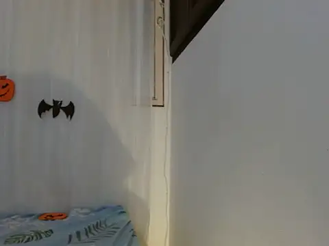 NoraParkeer online show from October 2025 07:12:02 PM