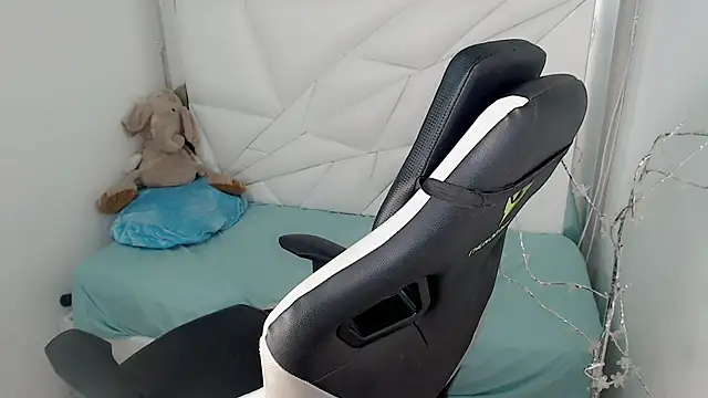 Austin col  online show from November 2025 01:12:02 PM