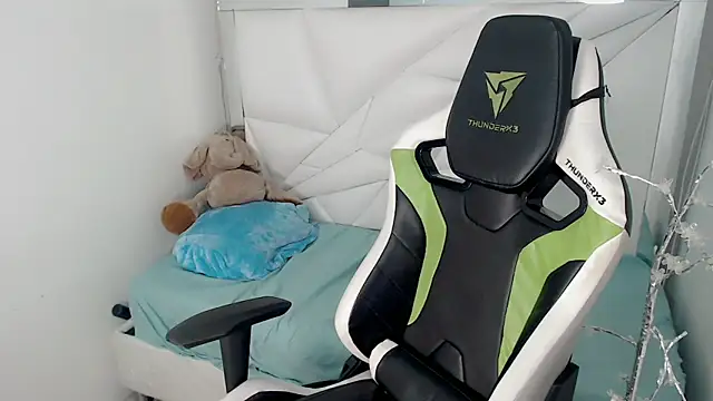 Austin col  online show from November 2025 12:27:02 PM