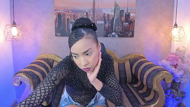 Snapshot of Lucia_jane chatting on October 2025 07:54:01 PM Lucia jane online show from October 2025 07:54:01 PM