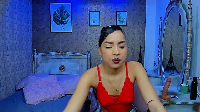 Snapshot of Lucia_jane chatting on October 2025 08:40:02 PM Lucia jane online show from October 2025 08:40:02 PM