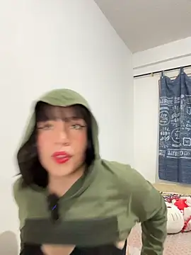 aliciia 23 online show from November 2025 11:14:02 PM