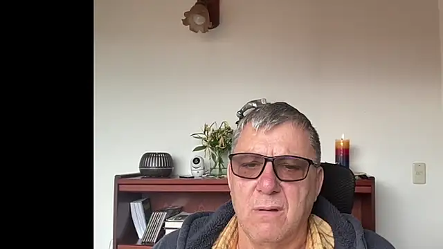 Martintxu1959 online show from September 2025 01:11:02 PM