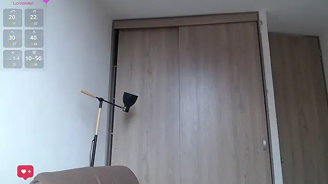 WendySuns  online show from October 2025 12:16:02 PM