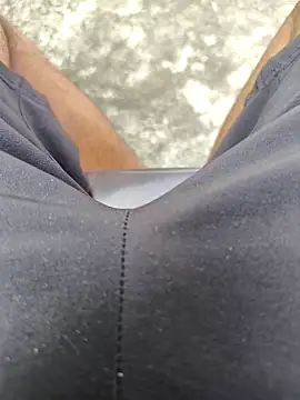 Snapshot of Rk3BULL chatting on November 2025 04:56:01 AM Rk3BULL online show from November 2025 04:56:01 AM