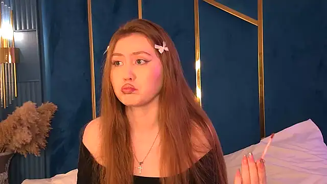 Snapshot of LisaRey chatting on September 2025 07:43:02 AM LisaRey online show from September 2025 07:43:02 AM
