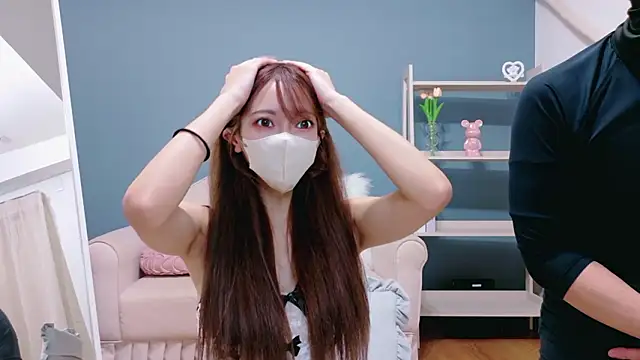 RIRI-style online show from November 2025 06:57:02 AM