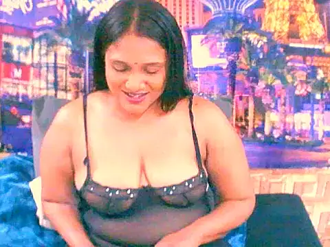 Snapshot of IndianSexyLady4u chatting on September 2025 03:56:01 PM IndianSexyLady4u online show from September 2025 03:56:01 PM