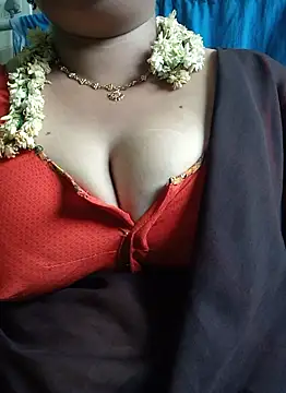 Geetha227 online show from September 2025 04:26:01 AM