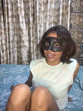 SIZZLER 1100 online show from September 2025 09:25:02 PM