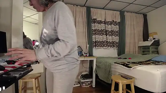 Snapshot of ANALTRAINING4U2 chatting on March 2025 03:41:01 AM ANALTRAINING4U2 online show from March 2025 03:41:01 AM