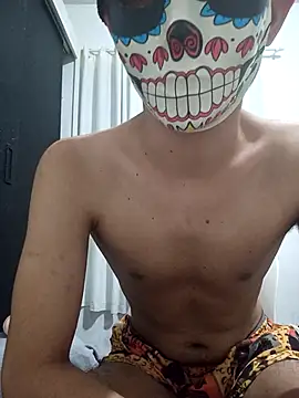 Snapshot of CATLUCAS chatting on September 2025 02:33:01 AM CATLUCAS online show from September 2025 02:33:01 AM