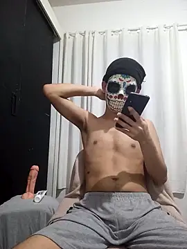 Snapshot of CATLUCAS chatting on September 2025 03:50:02 AM CATLUCAS online show from September 2025 03:50:02 AM