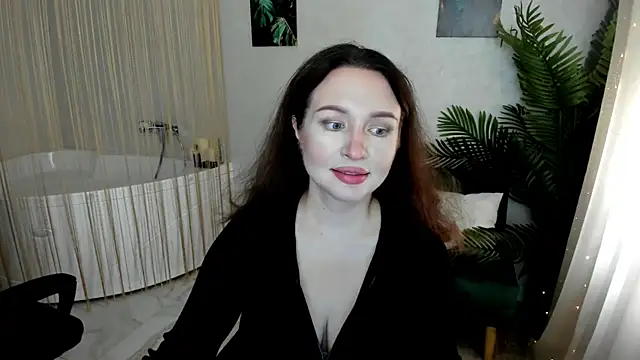 GlassOfLove online show from September 2025 04:03:01 AM