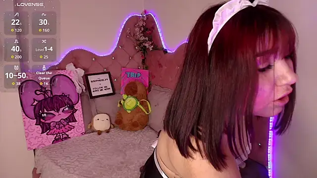 sophiievv online show from October 2025 07:13:02 PM