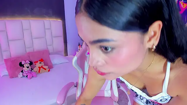 Snapshot of SammyRose_ chatting on October 2025 07:58:02 PM SammyRose online show from October 2025 07:58:02 PM