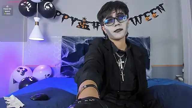 Snapshot of Tsuki_Maru chatting on October 2025 07:58:02 PM Tsuki Maru online show from October 2025 07:58:02 PM