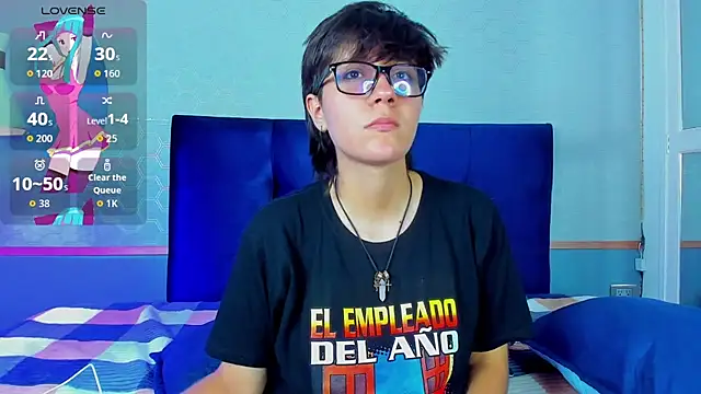 Snapshot of Tsuki_Maru chatting on November 2025 08:22:02 PM Tsuki Maru online show from November 2025 08:22:02 PM