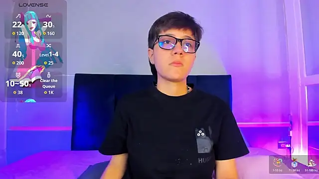 Snapshot of Tsuki_Maru chatting on November 2025 08:07:01 PM Tsuki Maru online show from November 2025 08:07:01 PM