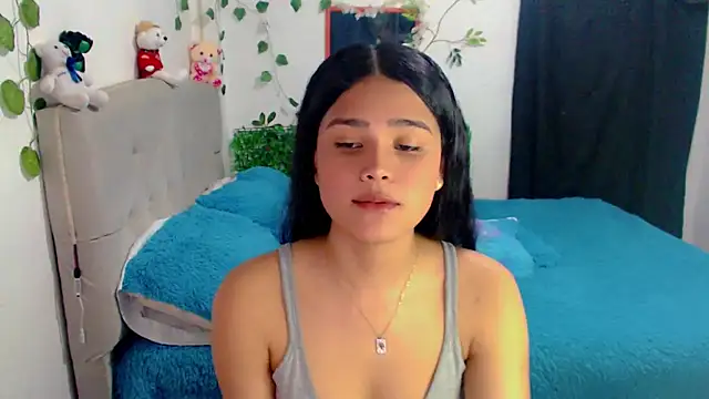 Chiara latina online show from September 2025 11:40:01 PM