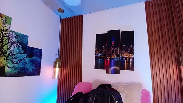 Snapshot of NoahXitrux chatting on October 2025 01:06:02 PM NoahXitrux online show from October 2025 01:06:02 PM