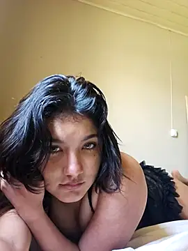 Hellenlin online show from October 2025 03:10:02 PM