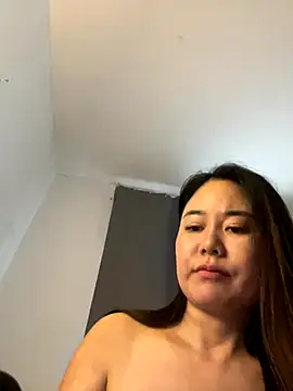 Bobo-kk online show from September 2025 07:45:01 AM