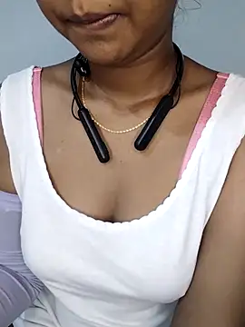 sexy-Ashu online show from September 2025 04:25:02 AM