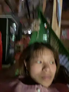 Snapshot of Mai_bb chatting on October 2025 04:22:02 AM Mai bb online show from October 2025 04:22:02 AM