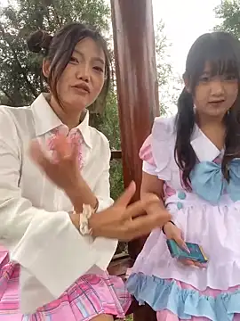 Snapshot of xixi_28 chatting on October 2025 02:52:01 AM xixi 28 online show from October 2025 02:52:01 AM