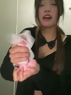 Snapshot of xixi_28 chatting on October 2025 01:19:01 AM xixi 28 online show from October 2025 01:19:01 AM