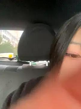 Snapshot of xixi_28 chatting on October 2025 12:35:01 AM xixi 28 online show from October 2025 12:35:01 AM