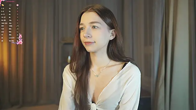 RoxieBolich online show from November 2025 01:43:01 PM