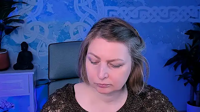 TiffanyBrauny online show from September 2025 10:58:02 AM