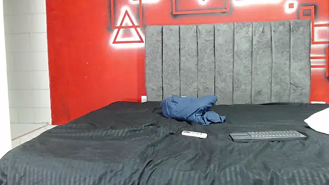 Snapshot of catalina_hard_love chatting on October 2025 01:01:02 AM catalina hard love online show from October 2025 01:01:02 AM