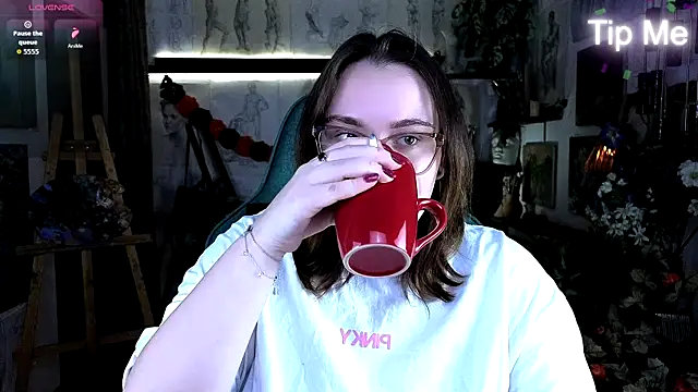 KatrinClark online show from October 2025 05:01:01 PM