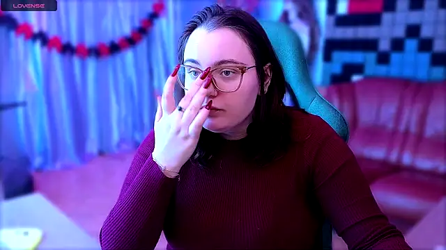 KatrinClark online show from November 2025 04:40:01 PM