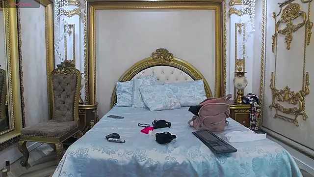 ZaraRoux online show from October 2025 08:53:02 PM