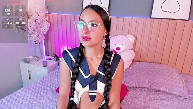 Snapshot of Annie__2 chatting on October 2025 12:02:02 PM Annie 2 online show from October 2025 12:02:02 PM