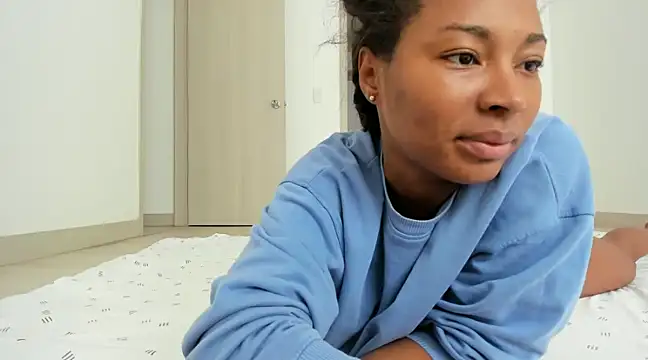 Snapshot of Meganbelford1 chatting on January 2025 02:23:02 PM Meganbelford1 online show from January 2025 02:23:02 PM